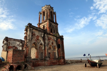 Khám phá nhà thờ Đổ, Nam Định
